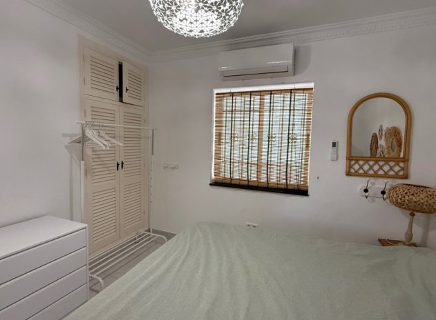 Wiederverkauf - Villa - Torrevieja