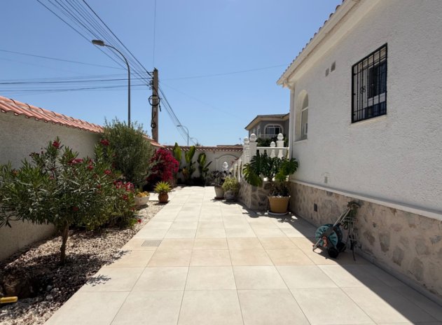 Wiederverkauf - Villa - Torrevieja