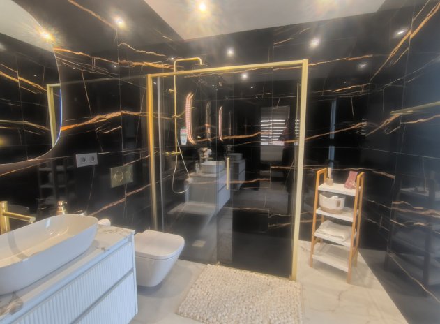 Herverkoop - Villa - Los Montesinos - La Herrada