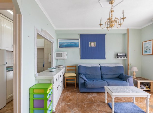 Resale - Apartment / Flat * - Torrevieja - Torrevieja *