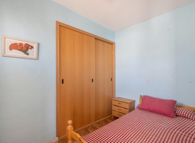 Resale - Apartment / Flat * - Torrevieja - Torrevieja *