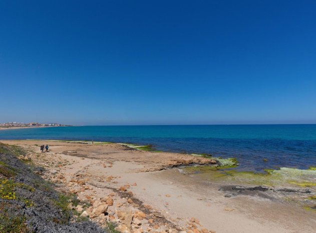 Resale - Apartment / Flat * - Torrevieja - Torrevieja *