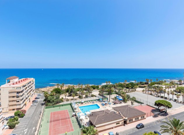 Resale - Apartment / Flat * - Torrevieja - Torrevieja *