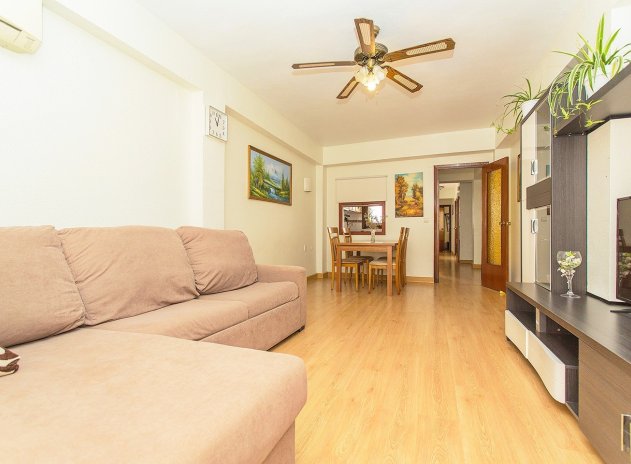 Herverkoop - Appartement - Torrevieja - Playa del Cura