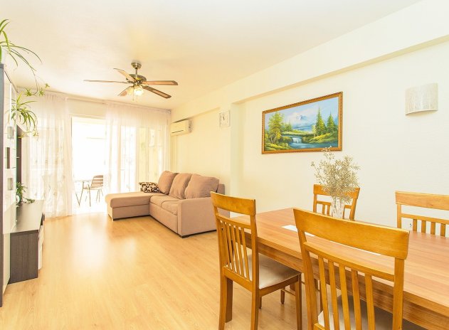 Herverkoop - Appartement - Torrevieja - Playa del Cura