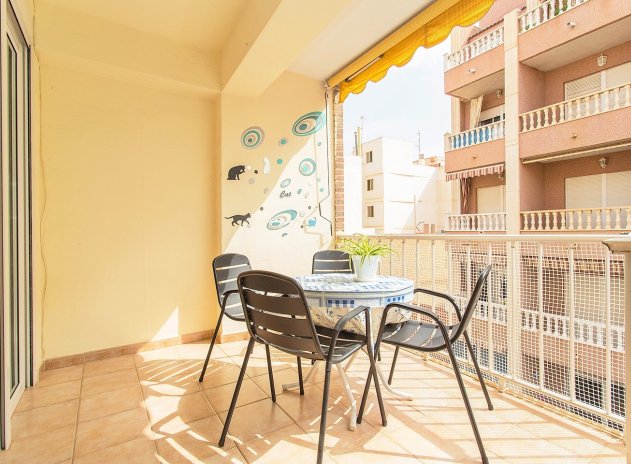 Herverkoop - Appartement - Torrevieja - Playa del Cura