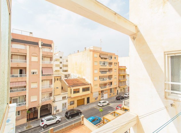Herverkoop - Appartement - Torrevieja - Playa del Cura