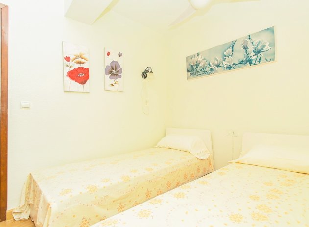 Herverkoop - Appartement - Torrevieja - Playa del Cura