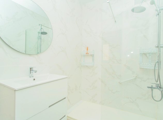 Herverkoop - Appartement - Torrevieja - Playa del Cura