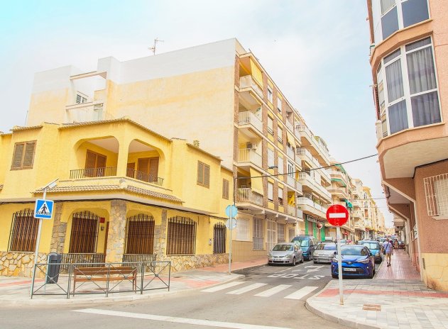 Herverkoop - Appartement - Torrevieja - Playa del Cura