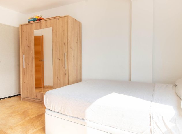 Herverkoop - Appartement - Torrevieja - Acequion