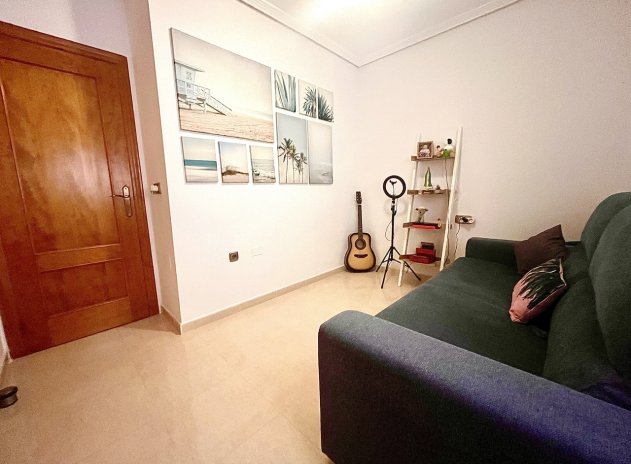 Reventa - Apartamento / Piso - Cabo Roig