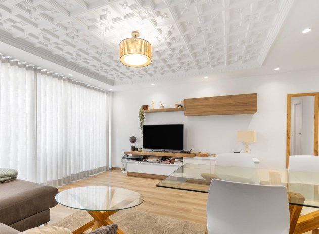 Herverkoop - Appartement - Torrevieja - Acequion