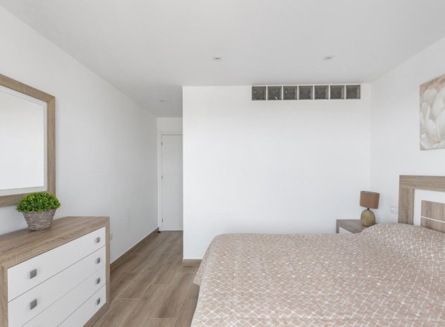 Herverkoop - Appartement - Torrevieja - Acequion