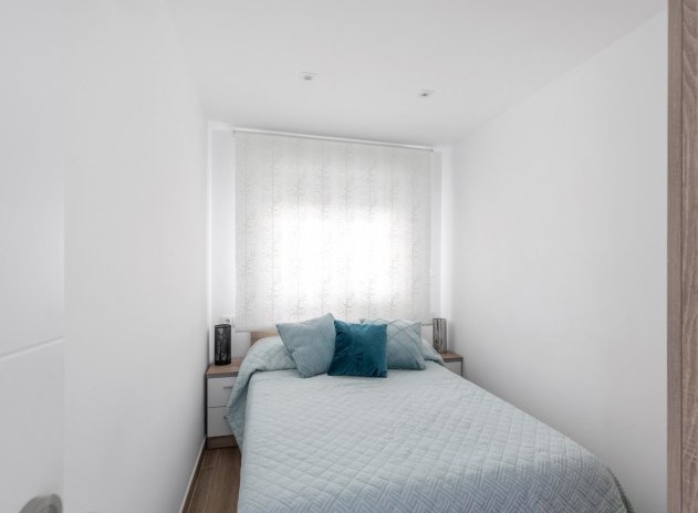 Herverkoop - Appartement - Torrevieja - Acequion