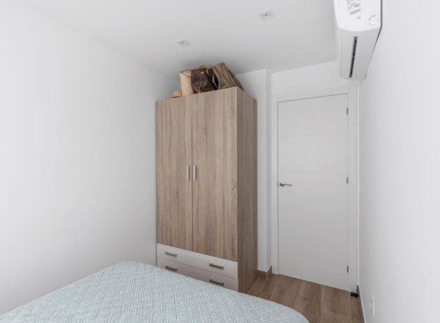 Herverkoop - Appartement - Torrevieja - Acequion