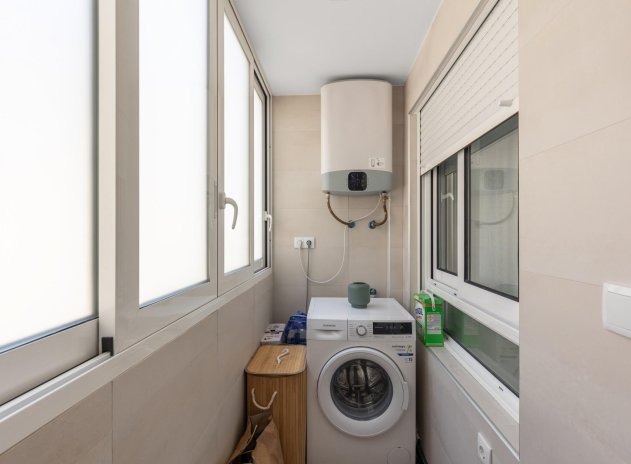 Herverkoop - Appartement - Torrevieja - Acequion