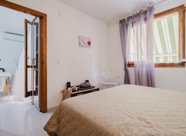 Herverkoop - Appartement - Torrevieja - Acequion