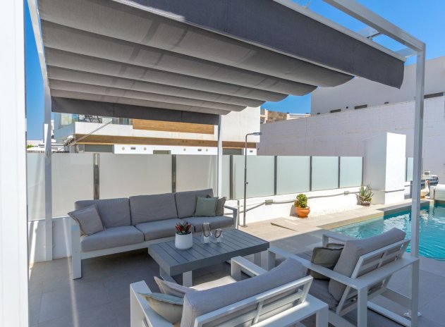 Herverkoop - Villa - Orihuela Costa - Villamartin