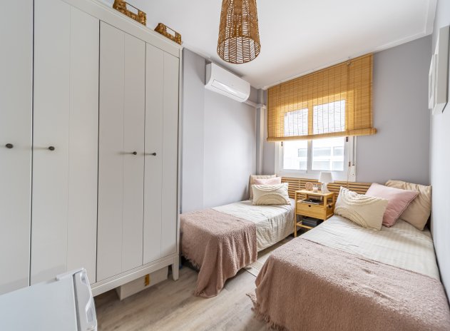 Herverkoop - Finca / Plattelands Woning - Torrevieja - Los Altos