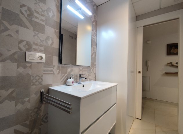 Wiederverkauf - Wohnung - Orihuela Costa