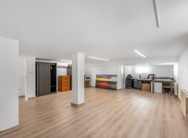 Herverkoop - Villa - Torrevieja - Aguas Nuevas