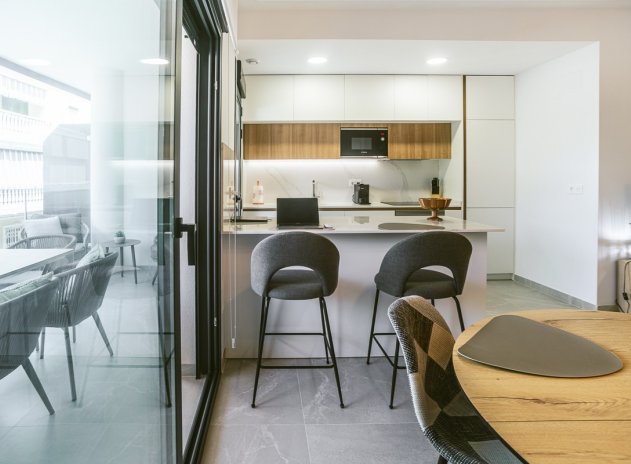 Herverkoop - Appartement - Torrevieja - Playa del Cura