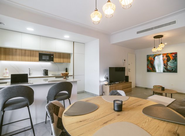 Herverkoop - Appartement - Torrevieja - Playa del Cura