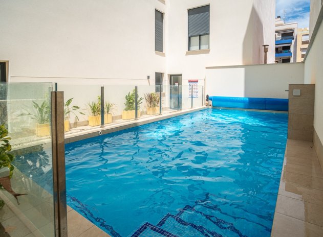 Herverkoop - Appartement - Torrevieja - Playa del Cura