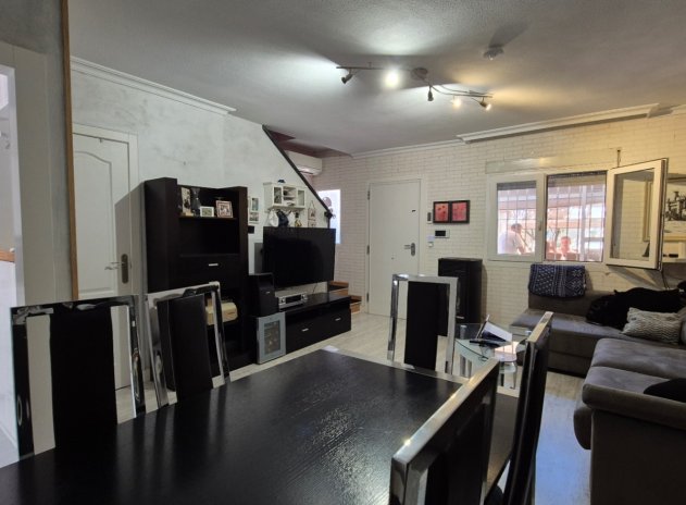 Herverkoop - Rijwoning - Torrevieja