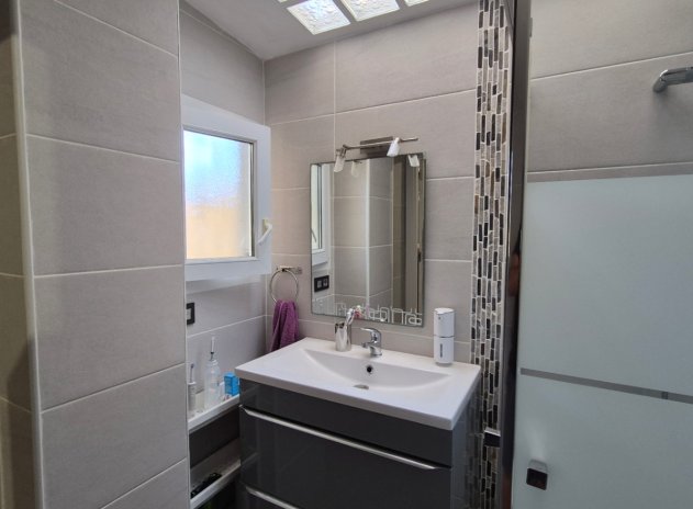 Herverkoop - Rijwoning - Torrevieja