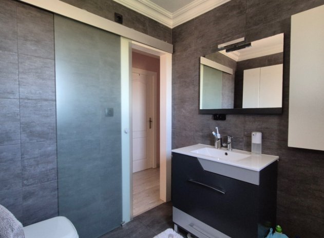 Herverkoop - Rijwoning - Torrevieja