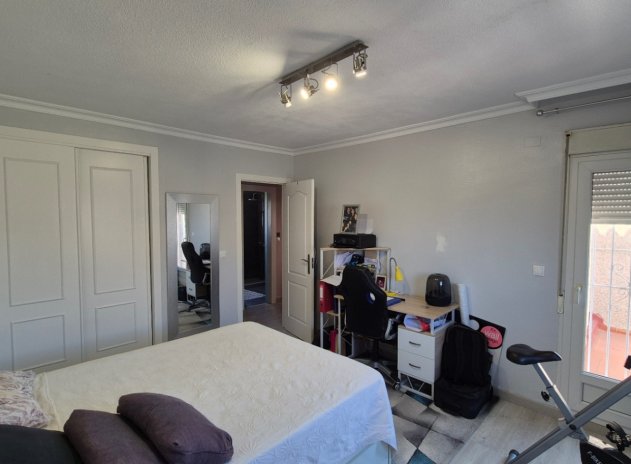 Herverkoop - Rijwoning - Torrevieja