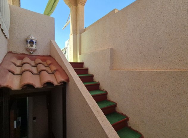 Herverkoop - Rijwoning - Torrevieja