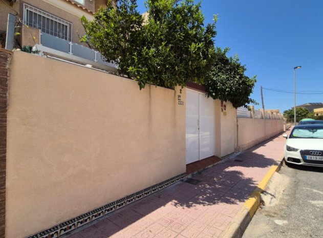 Herverkoop - Rijwoning - Torrevieja