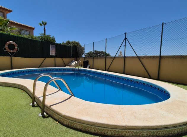 Herverkoop - Rijwoning - Torrevieja