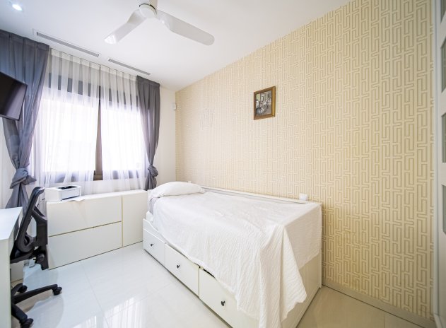 Herverkoop - Appartement - Guardamar del Segura