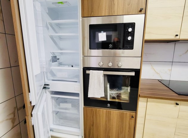 Resale - Townhouse * - San Miguel de Salinas