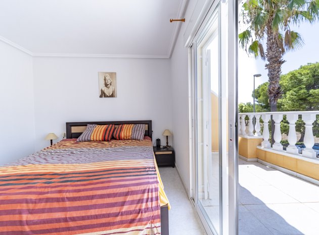 Herverkoop - Finca / Plattelands Woning - Ciudad Quesada - Doña Pepa