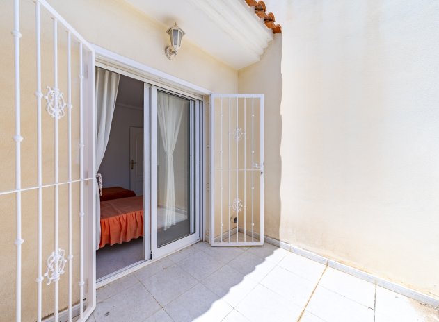 Herverkoop - Finca / Plattelands Woning - Ciudad Quesada - Doña Pepa