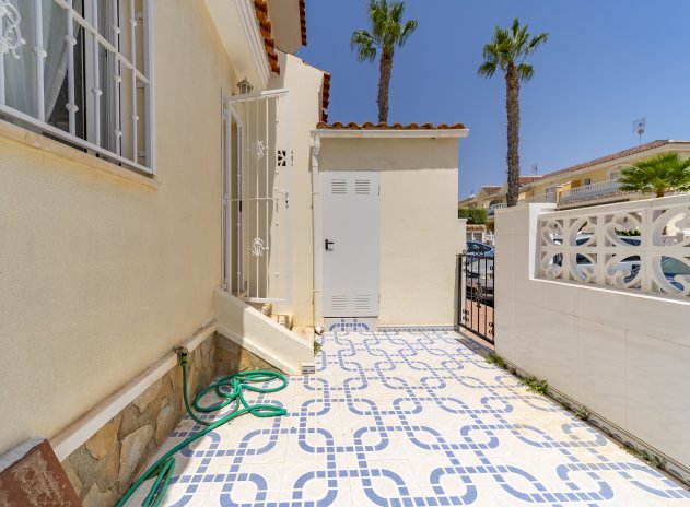 Herverkoop - Finca / Plattelands Woning - Ciudad Quesada - Doña Pepa