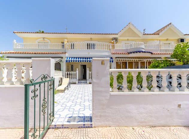 Herverkoop - Finca / Plattelands Woning - Ciudad Quesada - Doña Pepa