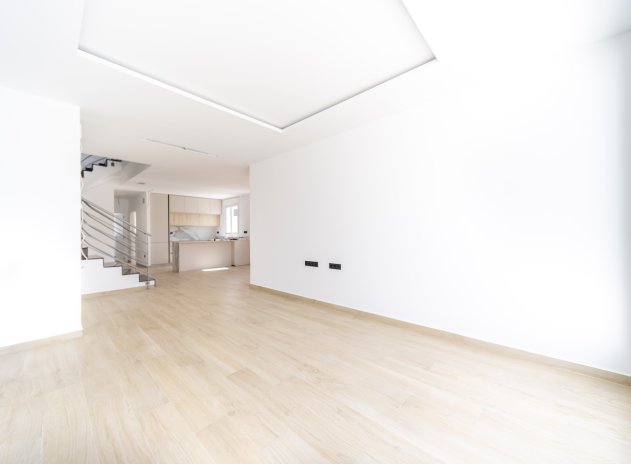 Herverkoop - Villa - Torrevieja - Aguas Nuevas