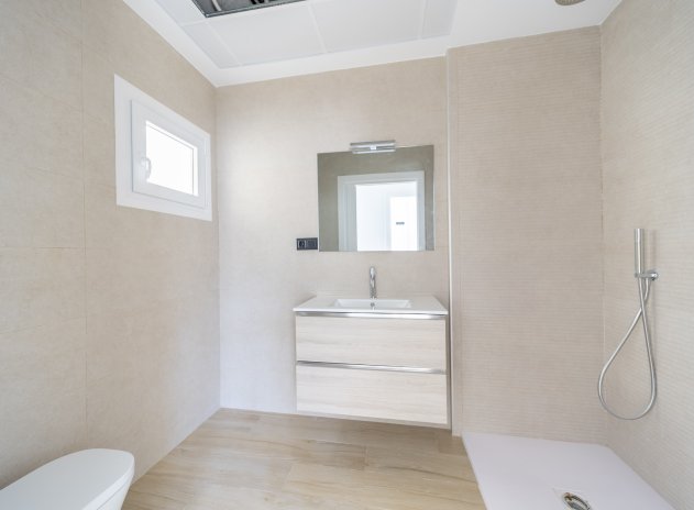 Herverkoop - Villa - Torrevieja - Aguas Nuevas