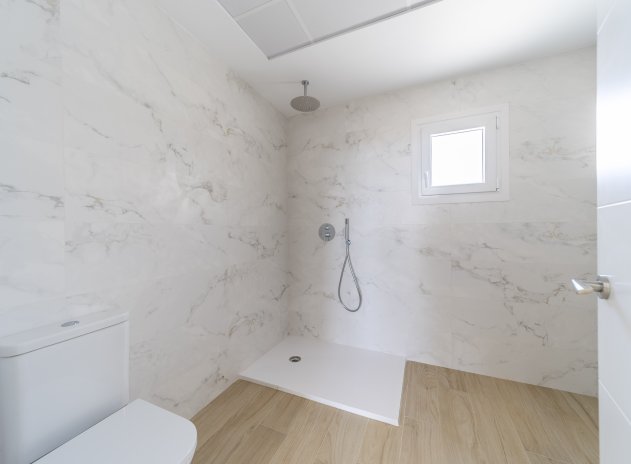 Herverkoop - Villa - Torrevieja - Aguas Nuevas