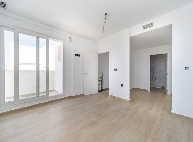 Herverkoop - Villa - Torrevieja - Aguas Nuevas