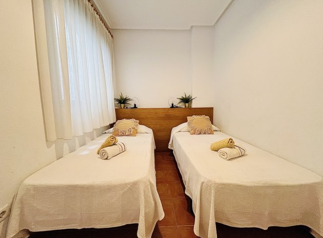 Reventa - Apartamento / Piso - Guardamar del Segura