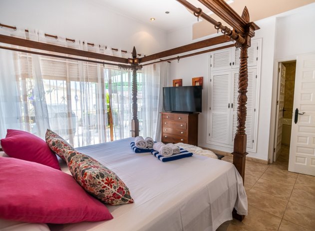 Herverkoop - Villa - Torrevieja - La Siesta