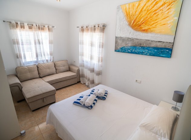 Herverkoop - Villa - Torrevieja - La Siesta