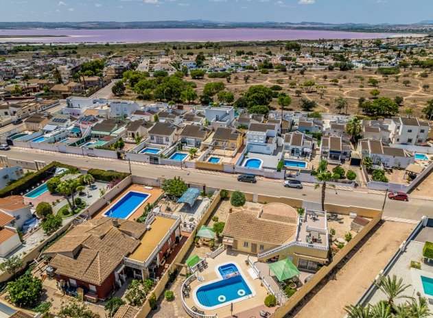 Herverkoop - Villa - Torrevieja - La Siesta